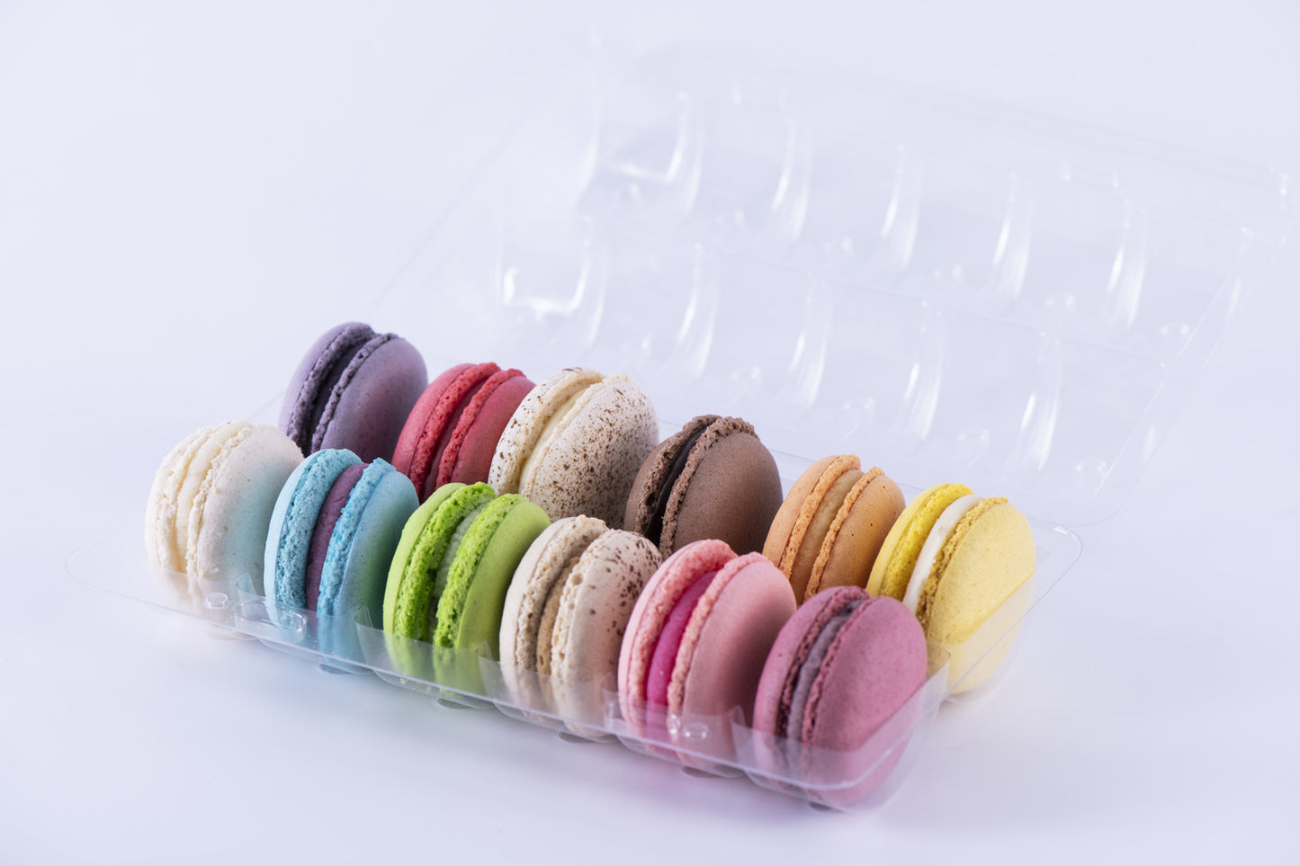 Кутия от 12 бр. френски макарони  микс